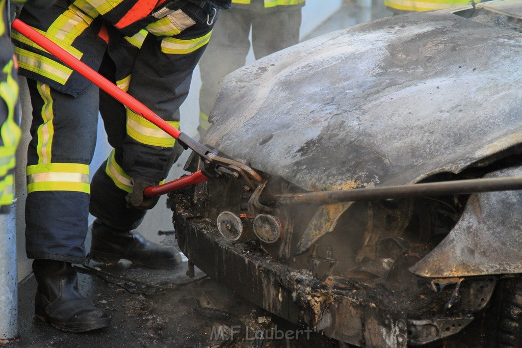 PKW Brand Koeln Bocklemuend Goerlinger Centrum JK P16.jpg